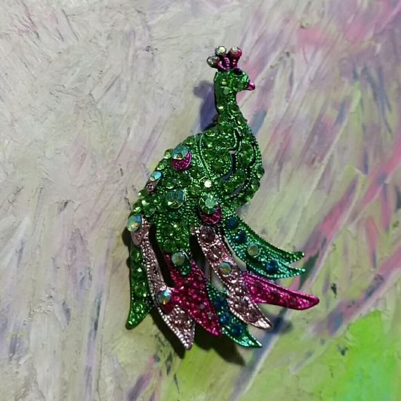 5/$20 - Rhinestone Peacock Brooch - Picture 2 of 5